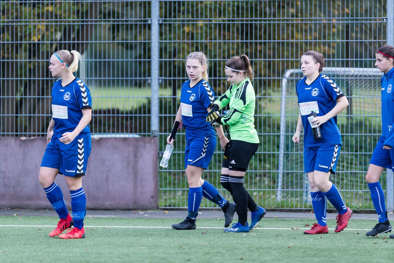 Bild 250 - F SSC Hagen Ahrensburg - SV Frisia 03 Risum-Lindholm : Ergebnis: 2:0